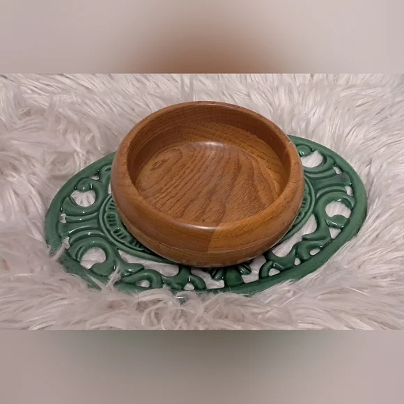 Vintage Made In USA Fame Extra Thick Wooden Handcrafted Bowls (Set Of 6) - Picture 5 of 8